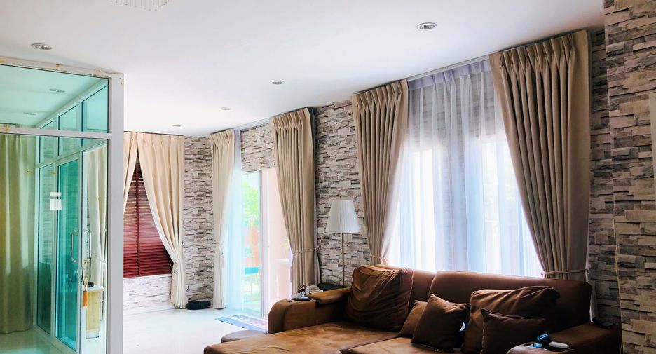For rent 3 bedrooms house in Sai Mai, Bangkok