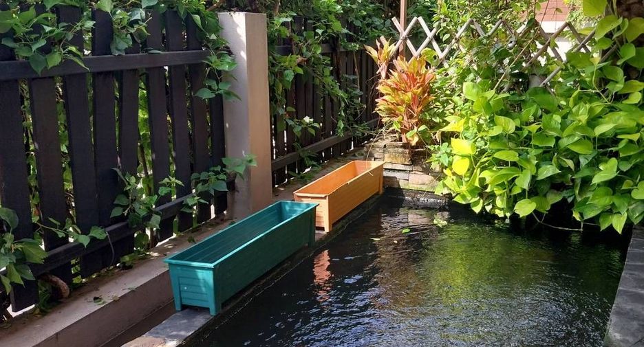 For sale 5 bedrooms house in Chatuchak, Bangkok