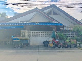 Casa en venta de 5 habitaciones en Mueang Samut Prakan, Samut Prakan