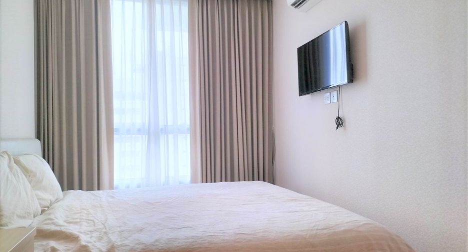 For sale 2 bedrooms condo in Watthana, Bangkok