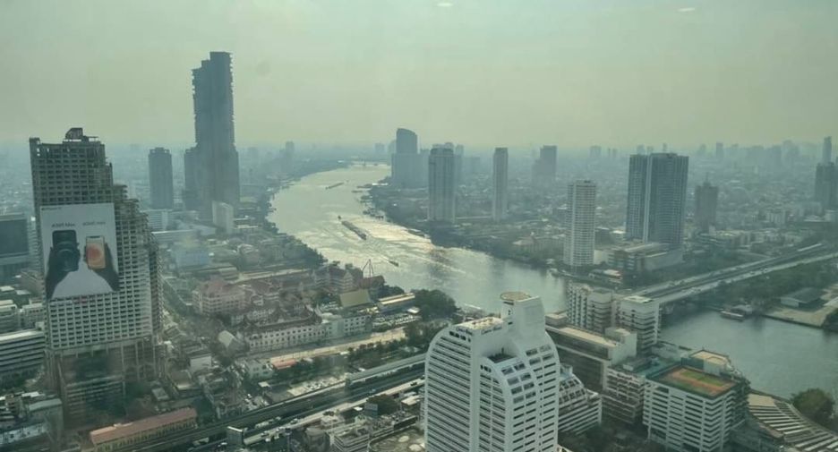 For rent 2 bedrooms condo in Bang Rak, Bangkok