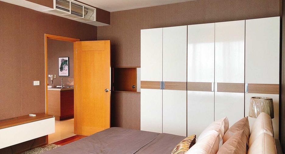 Condo en alquiler de 1 habitaciones en Khlong Toei, Bangkok
