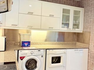 For rent 3 ベッドルーム apartment in Pathum Wan, Bangkok