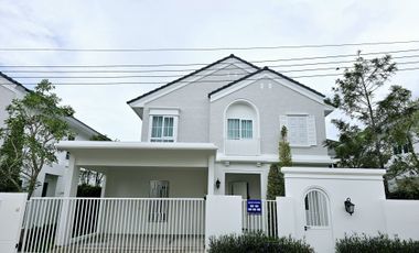 出租 3 卧室 独立屋 在 Bang Phli, Samut Prakan
