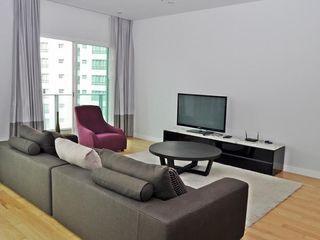 Wohnung zur Miete mit 3 Zimmer in Khlong Toei, Bangkok