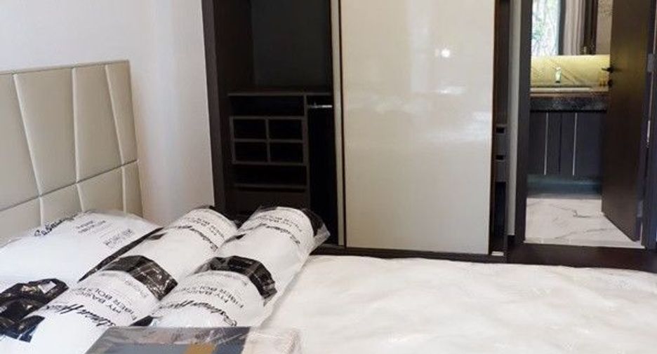 Condo en alquiler de 1 habitaciones en Khlong Toei, Bangkok