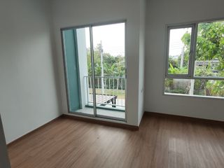 For sale 3 bedrooms townhouse in Sai Mai, Bangkok