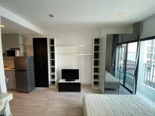 For sale スタジオ condo in Khlong San, Bangkok