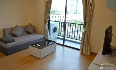 For rent 2 bedrooms apartment in Watthana, Bangkok