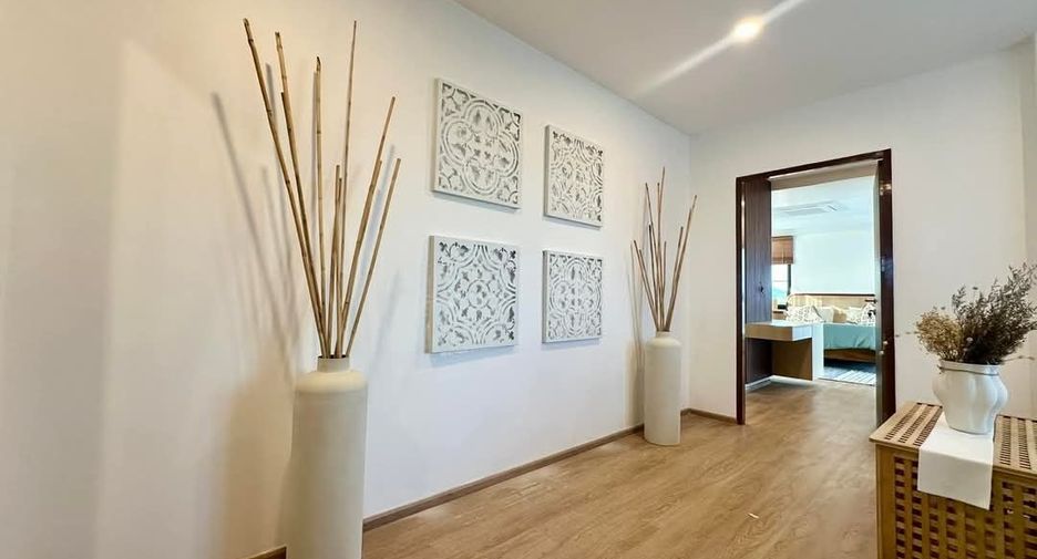 For sale and for rent 4 bedrooms villa in Mueang Phuket, Phuket