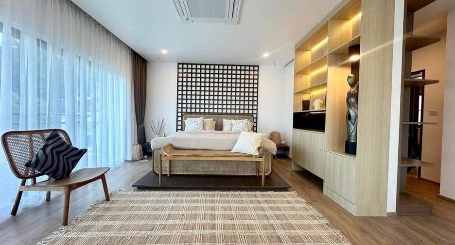 For sale and for rent 4 bedrooms villa in Mueang Phuket, Phuket