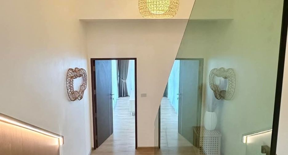 For sale and for rent 4 bedrooms villa in Mueang Phuket, Phuket