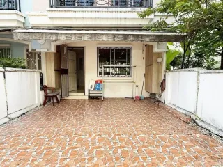 For rent 3 ベッドルーム townhouse in Prawet, Bangkok
