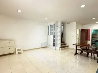 For rent 3 ベッドルーム townhouse in Prawet, Bangkok