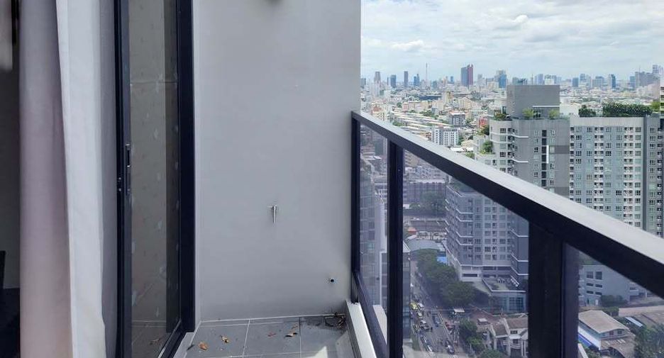 For rent 1 bed condo in Huai Khwang, Bangkok