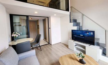 Condo en alquiler de 1 habitaciones en Huai Khwang, Bangkok