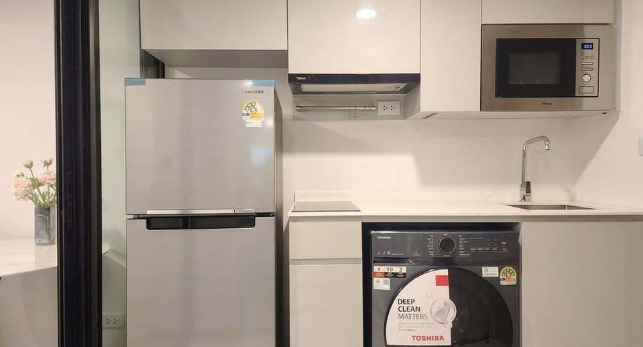 For rent 1 bed condo in Huai Khwang, Bangkok
