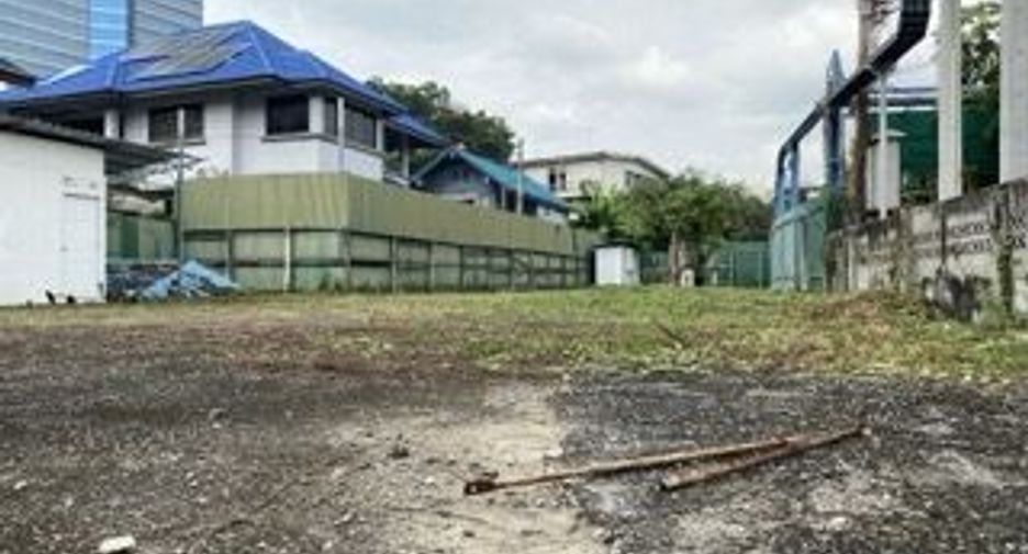 For sale land in Khlong Toei, Bangkok