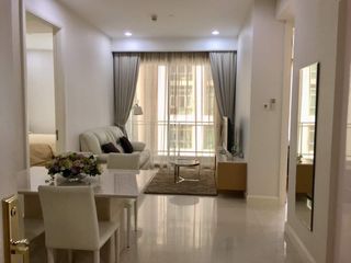 À louer 2 chambres condo à Pathum Wan, Bangkok