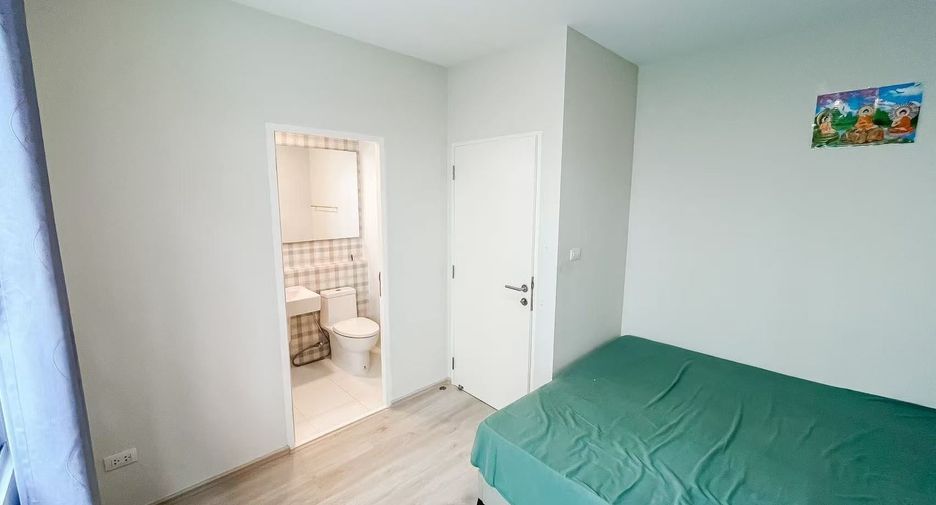For rent 3 bedrooms townhouse in Prawet, Bangkok