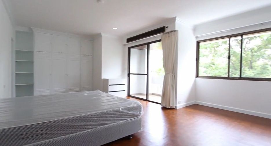 Condo en alquiler de 3 habitaciones en Sathon, Bangkok