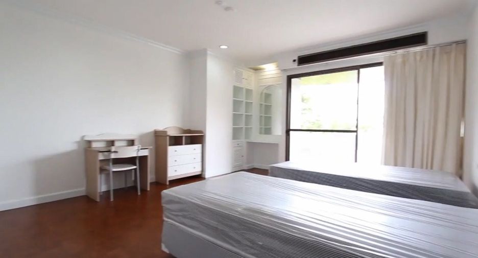 Condo en alquiler de 3 habitaciones en Sathon, Bangkok