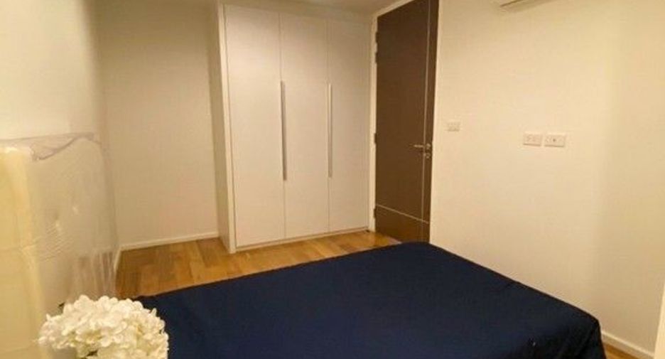 For sale 3 bedrooms condo in Watthana, Bangkok