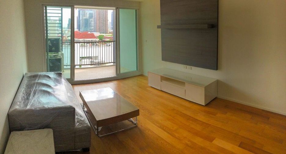 For sale 3 bedrooms condo in Watthana, Bangkok
