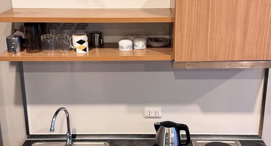 For sale 1 bed condo in Chom Thong, Bangkok