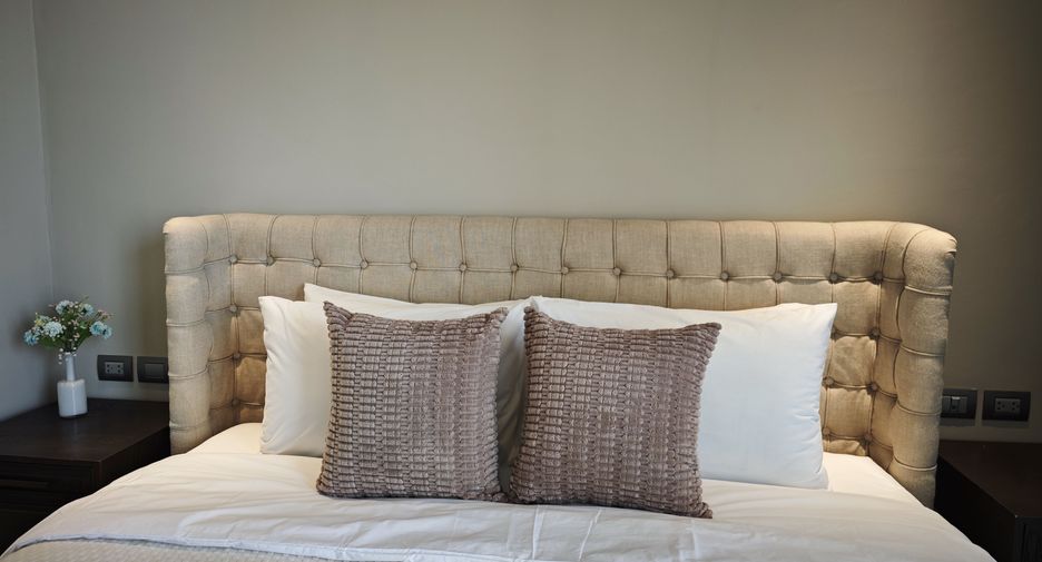For sale and for rent 2 bedrooms condo in Khlong San, Bangkok