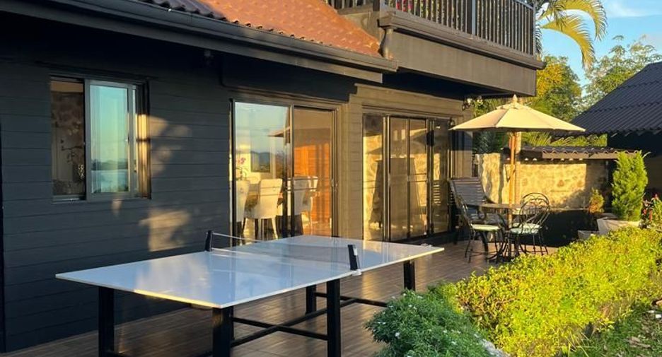 For sale 4 bedrooms villa in Thalang, Phuket
