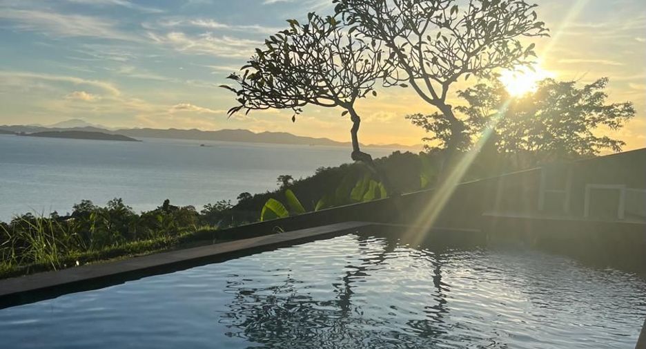 For sale 4 bedrooms villa in Thalang, Phuket