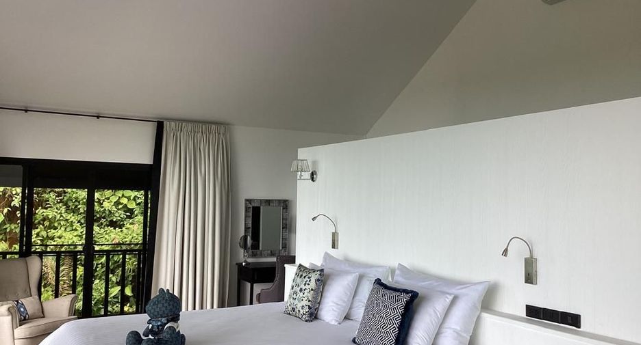 For sale 4 bedrooms villa in Thalang, Phuket