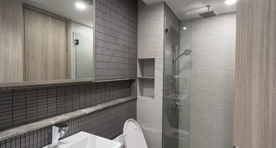 For rent 1 Beds condo in Pathum Wan, Bangkok
