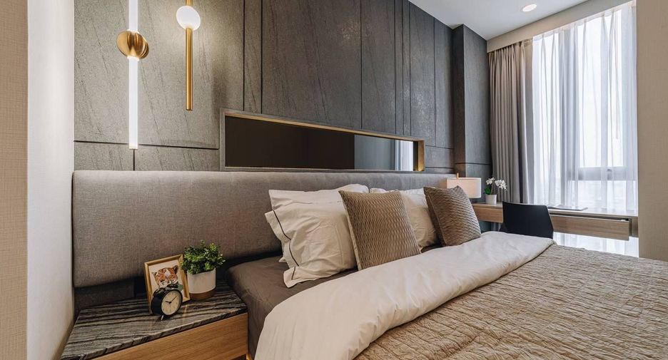 For rent 1 bed condo in Pathum Wan, Bangkok