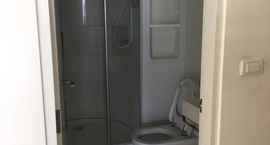 For rent 2 bedrooms condo in Chatuchak, Bangkok