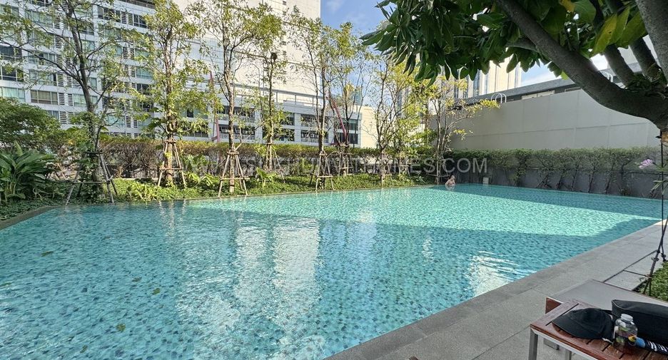 Wohnung zum Kauf mit 2 Zimmer in Khlong Toei, Bangkok