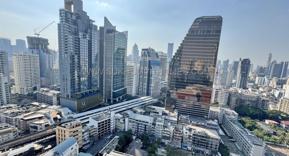 Wohnung zum Kauf mit 2 Zimmer in Khlong Toei, Bangkok