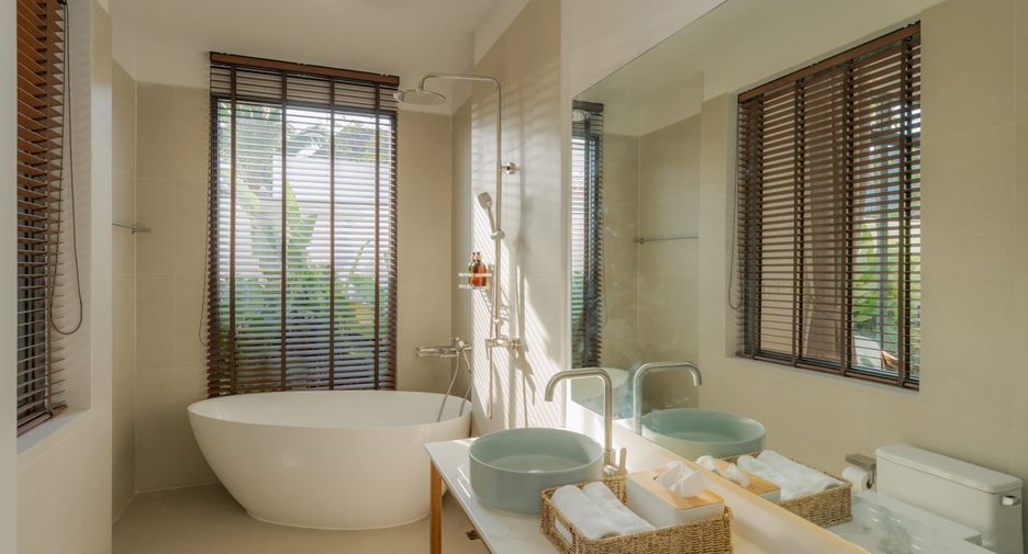 For rent 6 bedrooms villa in Thalang, Phuket