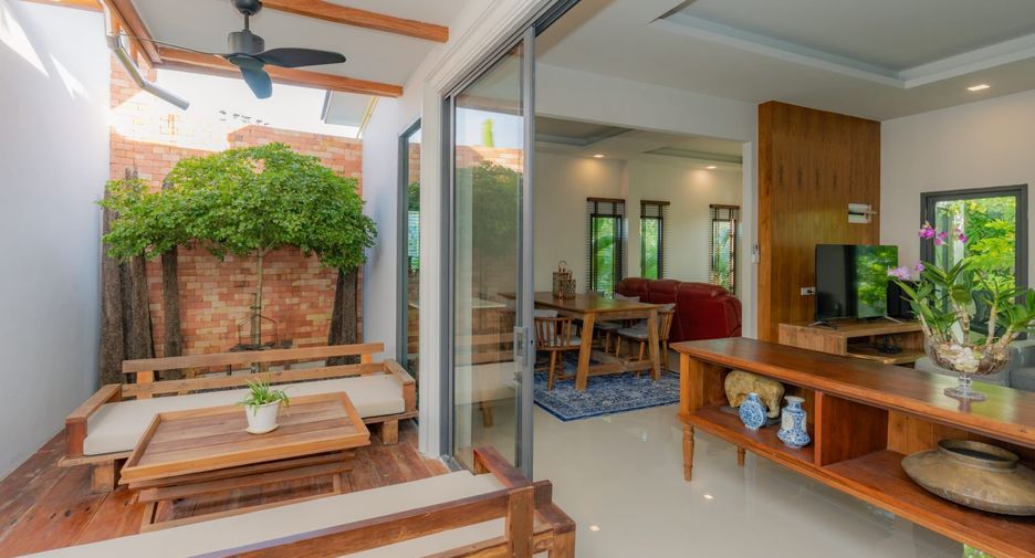 For rent 6 bedrooms villa in Thalang, Phuket
