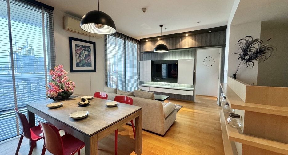 For rent 2 bedrooms condo in Ratchathewi, Bangkok