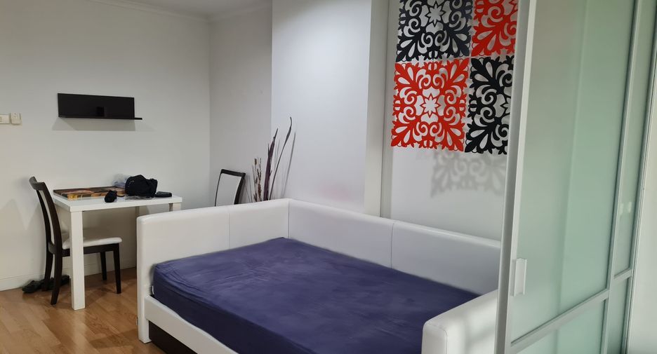 Condo en venta de 1 habitaciones en Bang Phlat, Bangkok