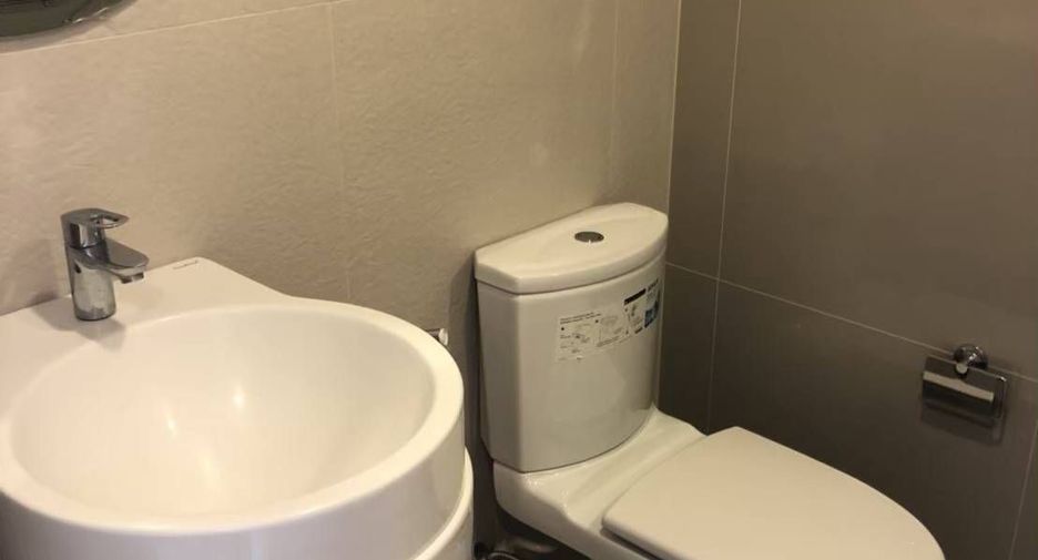For sale 1 bed condo in Huai Khwang, Bangkok