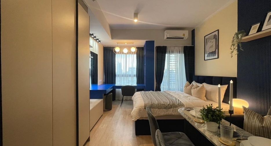 For rent studio condo in Huai Khwang, Bangkok