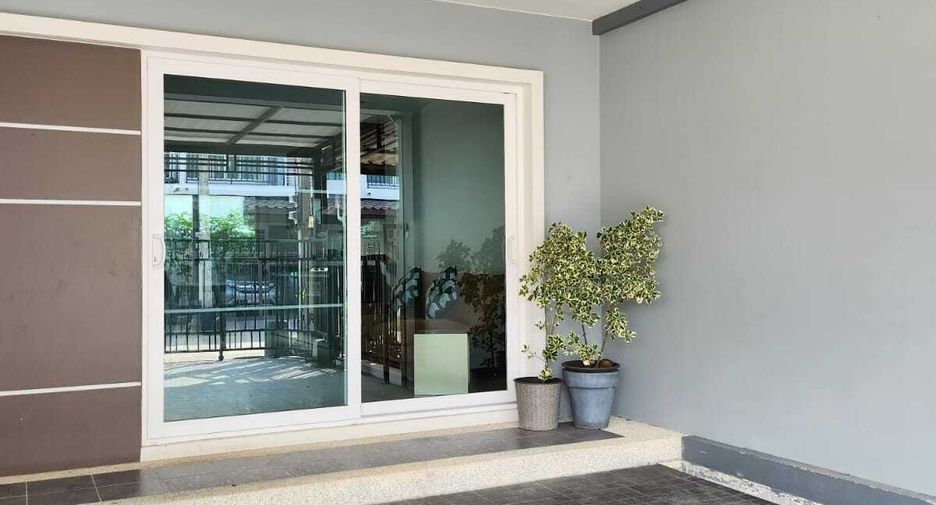 For rent 3 bedrooms house in Mueang Phuket, Phuket