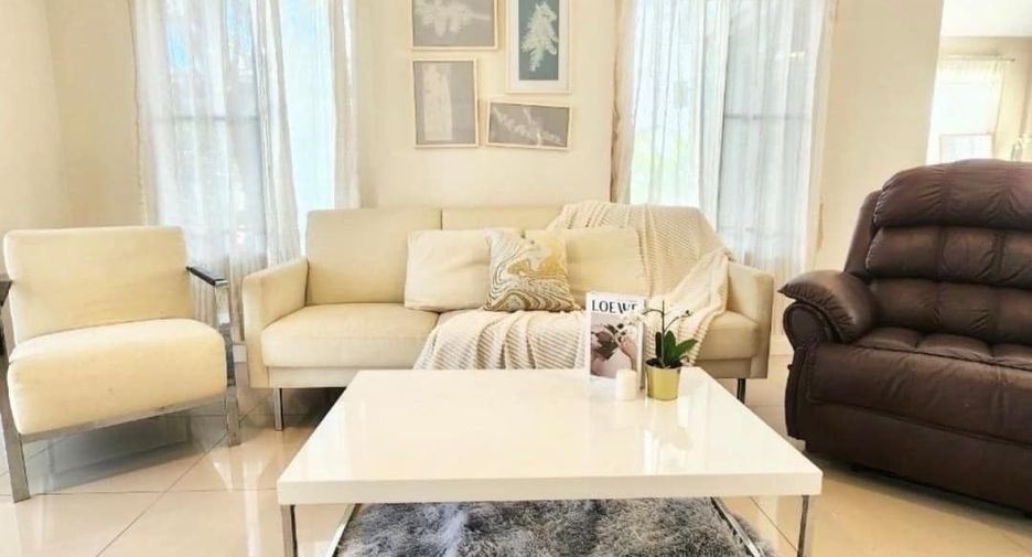 For rent 3 bedrooms house in Prawet, Bangkok