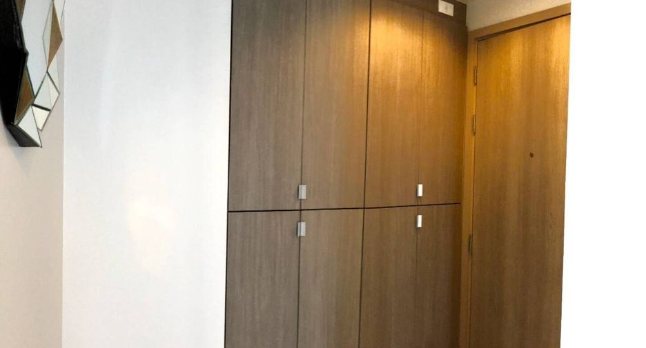 Продажа и аренда 2 спальни кондо в Щаттхана, Бангкок
