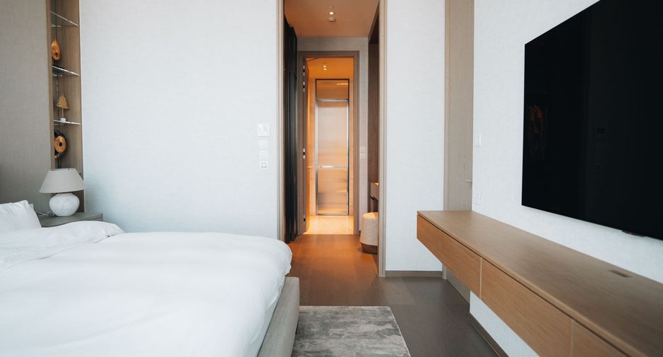 For sale 1 bed condo in Pathum Wan, Bangkok