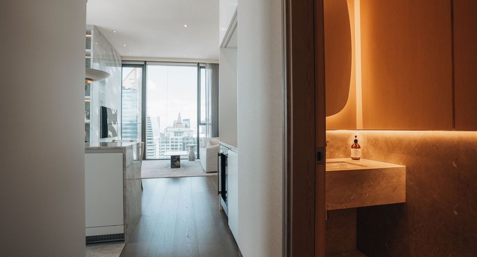 For sale 1 bed condo in Pathum Wan, Bangkok