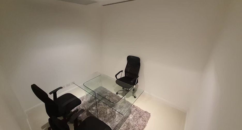 Condo en alquiler de 3 habitaciones en Pathum Wan, Bangkok
